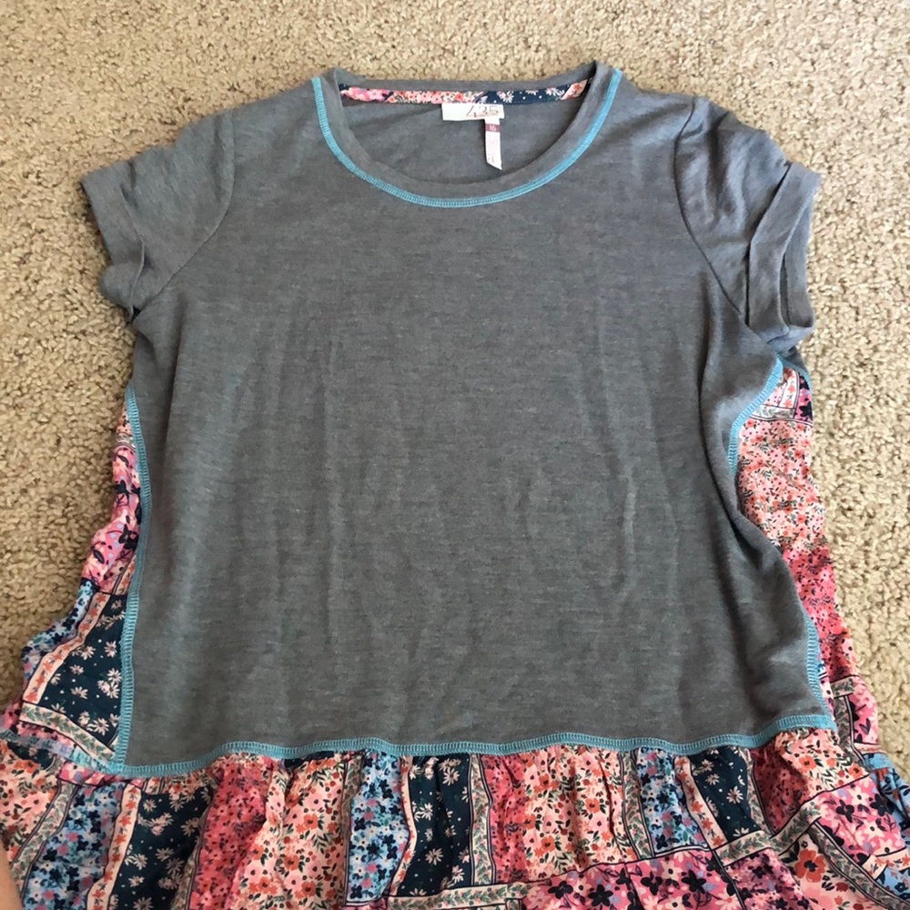 floral shirt